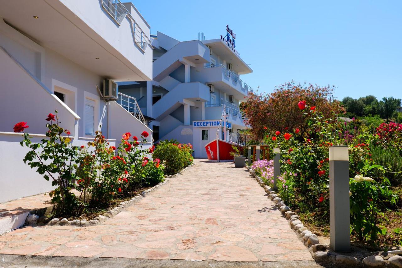 Hotel Two Mermaids Ксаміл Екстер'єр фото