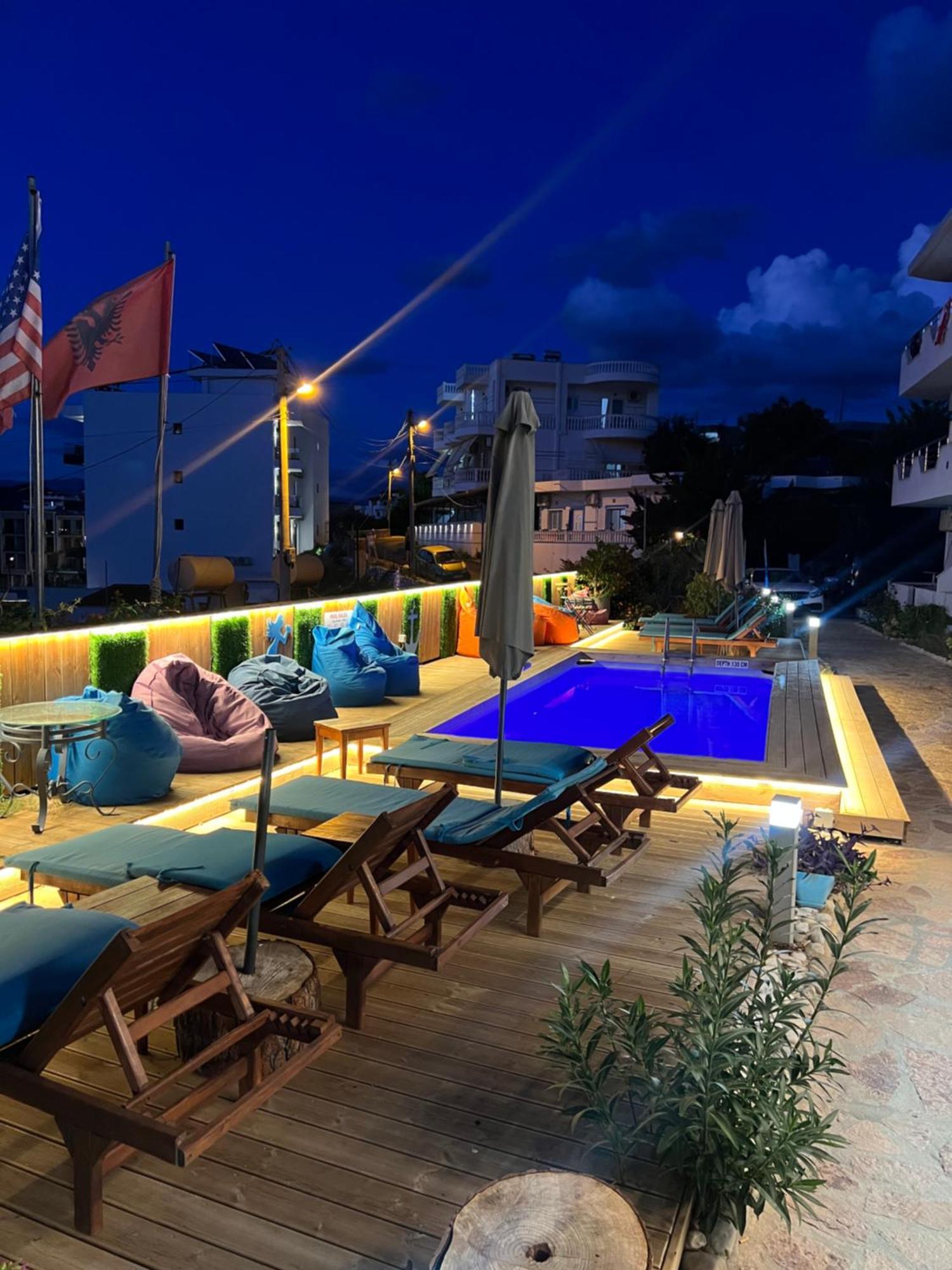 Hotel Two Mermaids Ксаміл Екстер'єр фото